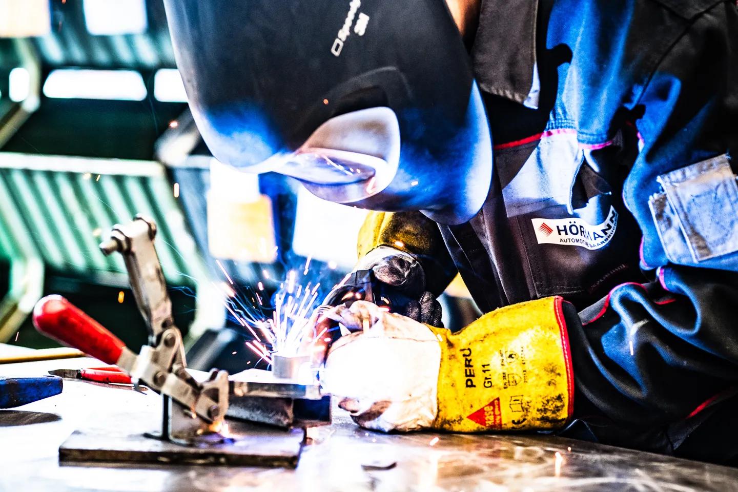HÖRMANN Automotive Saarland: Schweißen